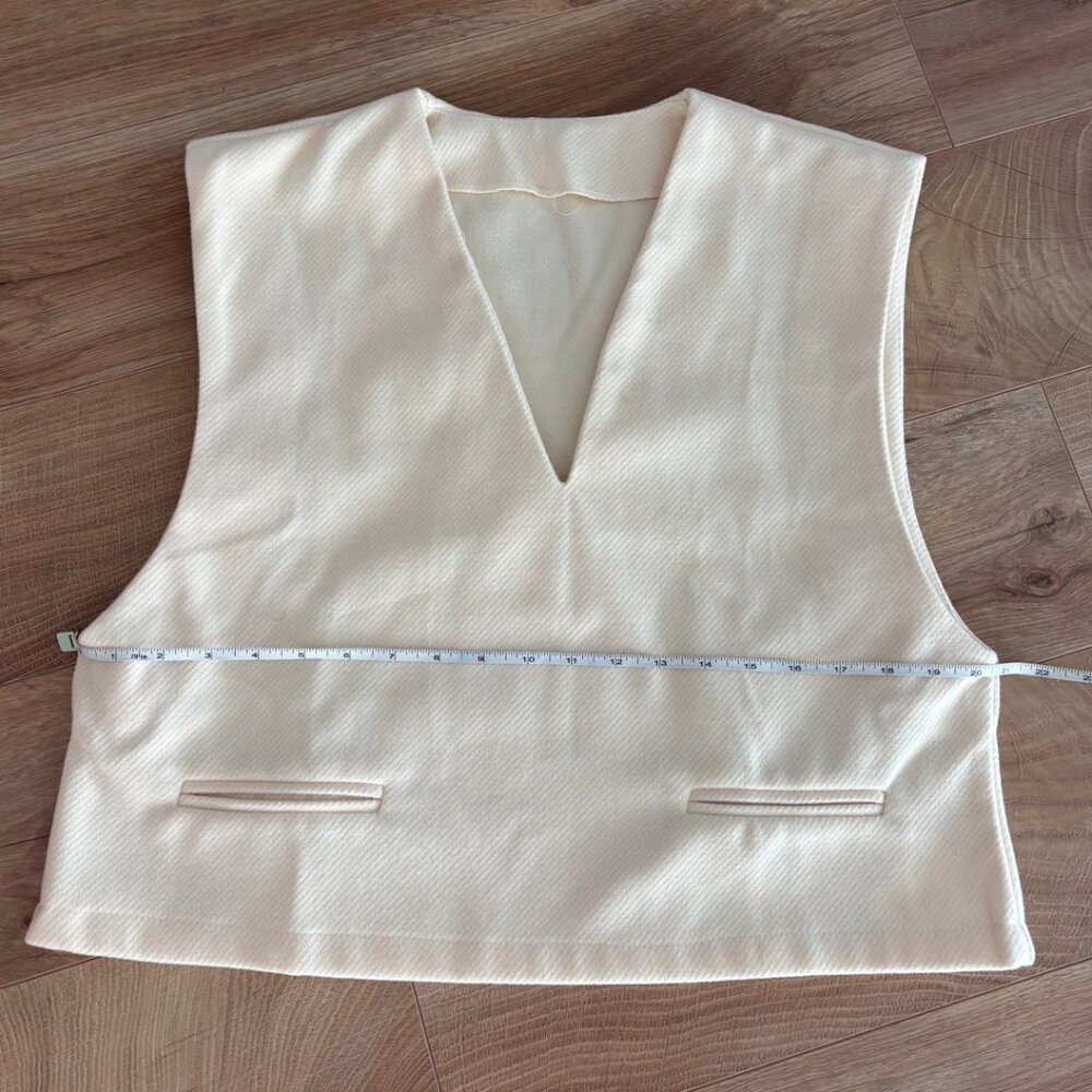 Brand New Women's V-Neck Vest - Sleeveless - Picture 7 of 7